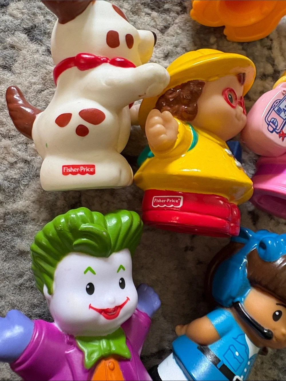 Fisher-Price little people characters with Dino &  joker DC set 8